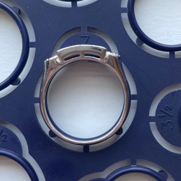 Abalone stacker ring, silver, size 7 EUC - Picture 3 of 3